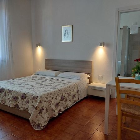 B&B Soleluna Pisa Exterior photo